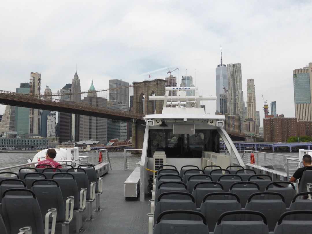 East River Ferry景点图片