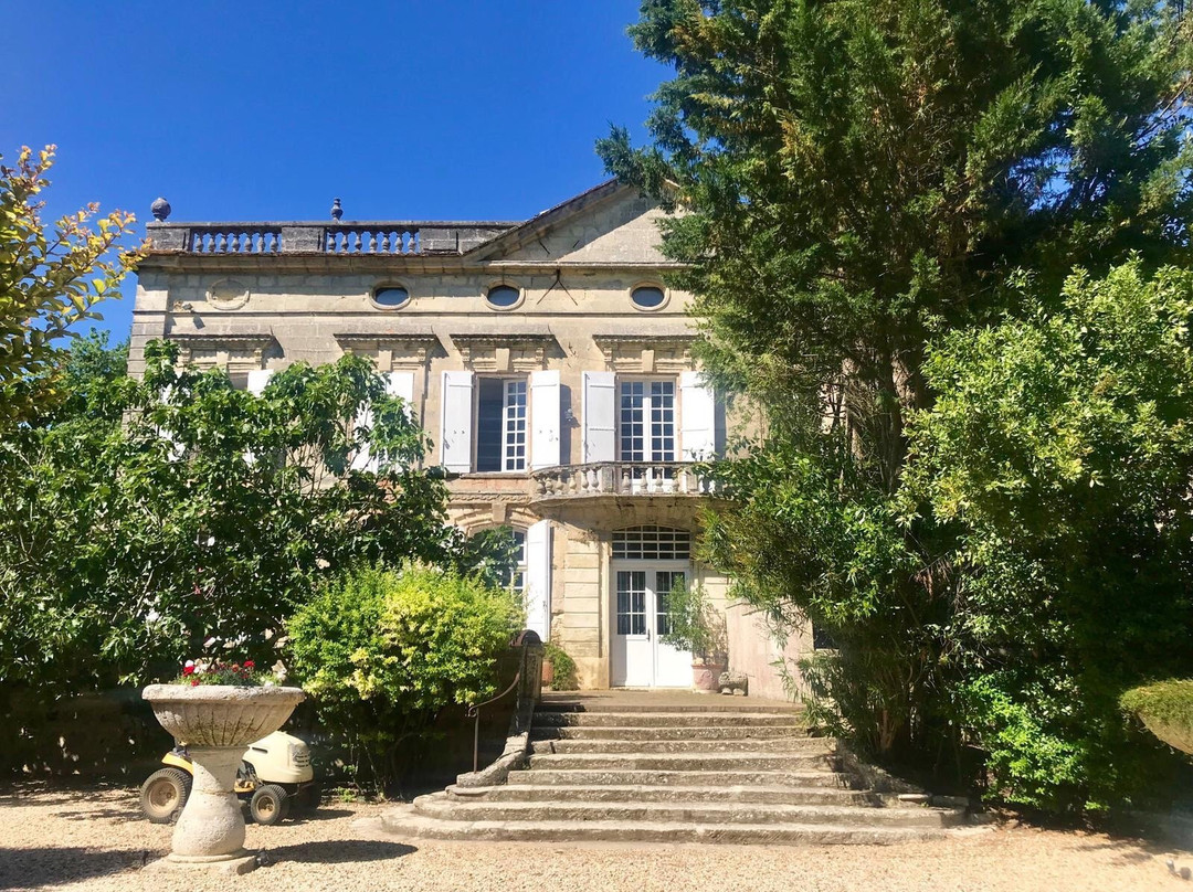 Château Latour Ségur Suites & Spa主图