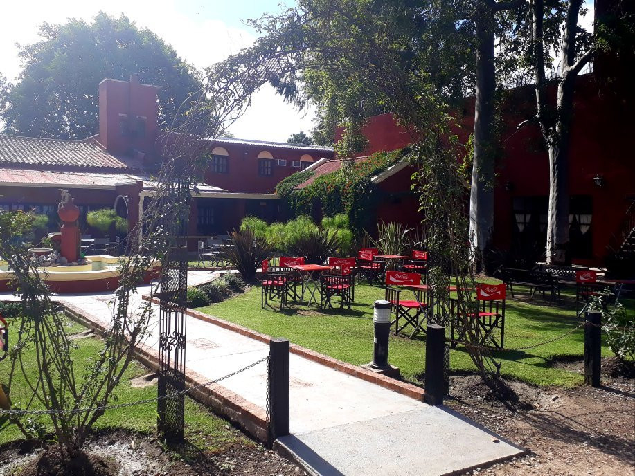 Hotel Los Arcos主图