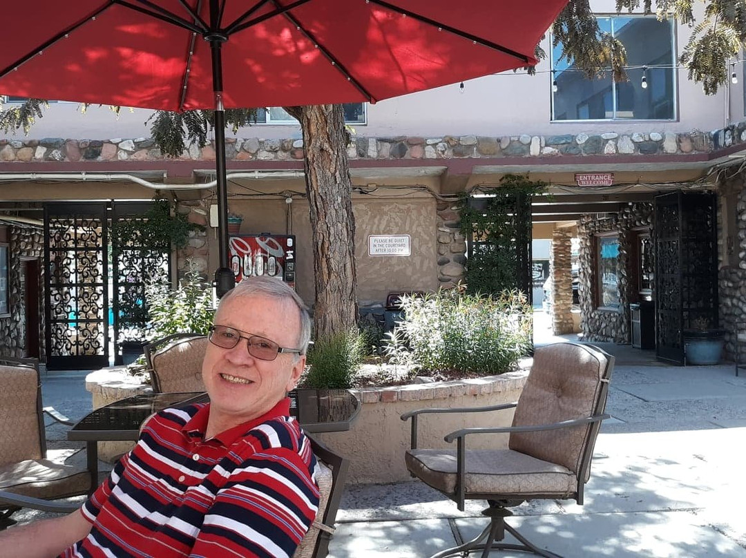 The Iron Horse Inn主图