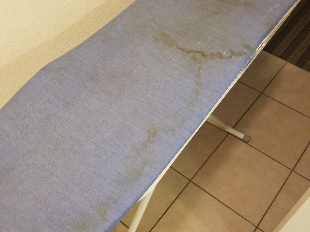 La Quinta Inn & Suites by Wyndham Fowler主图