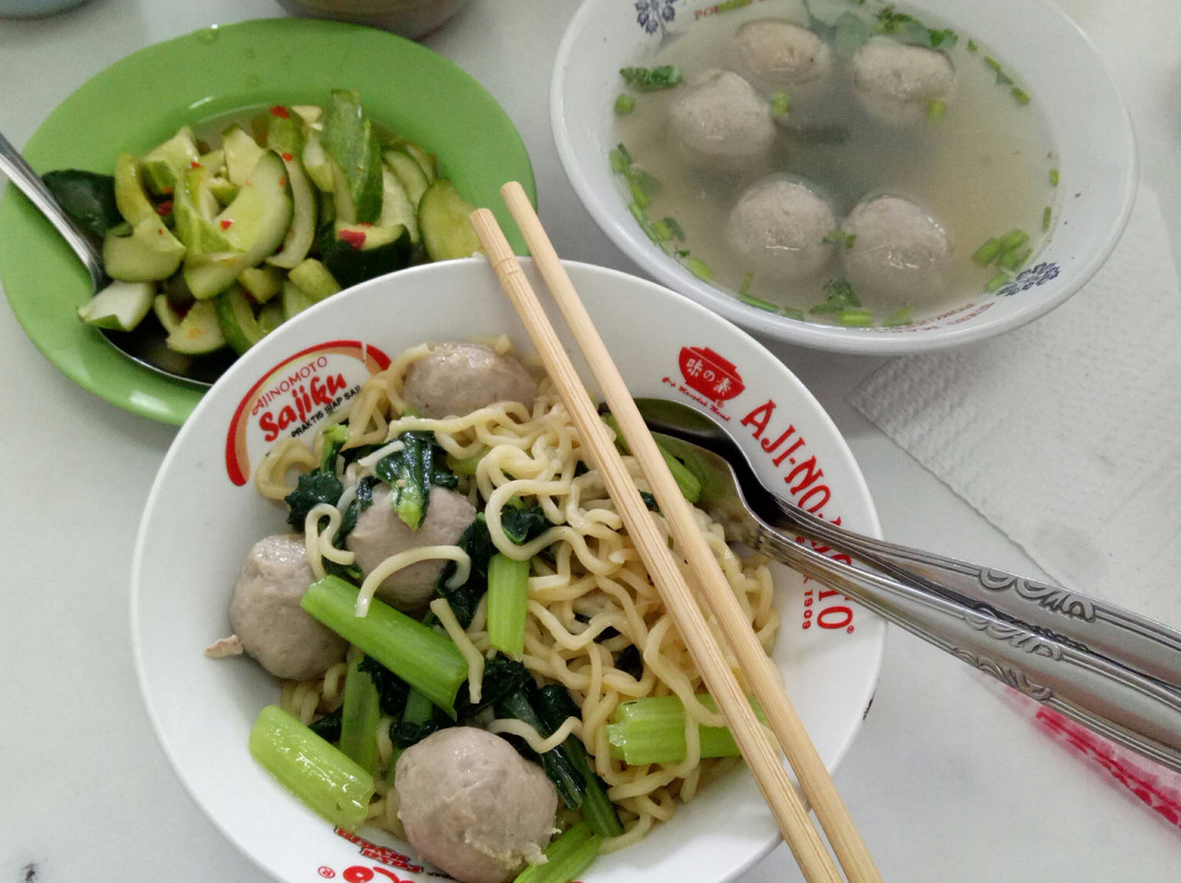 Purwakarta餐馆和美食-Rumah Makan Sedap