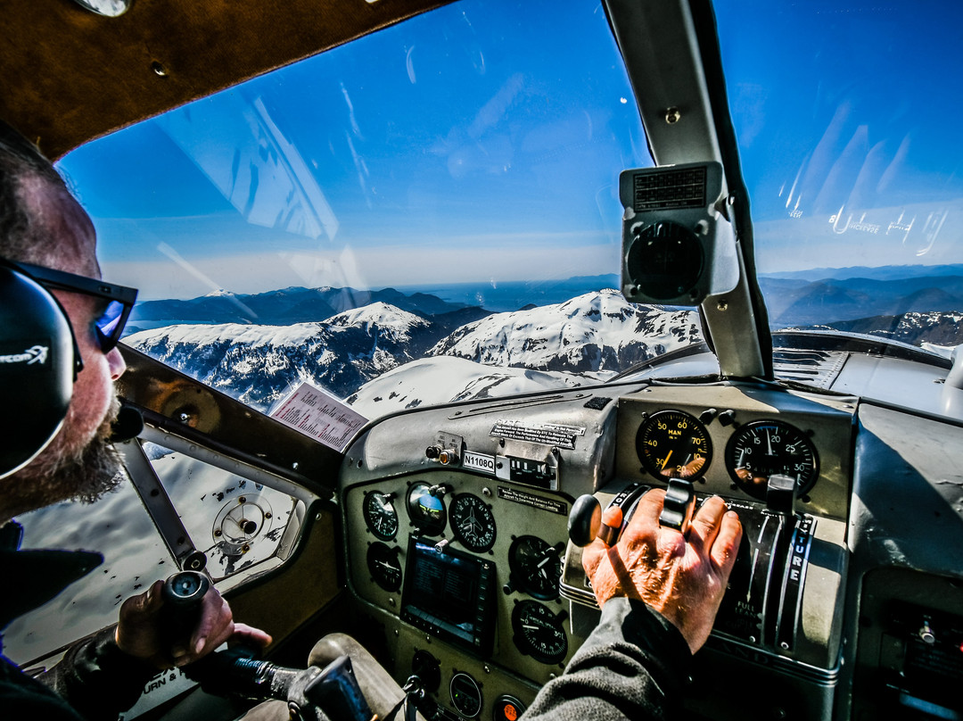 Alaska Seaplane Tours景点图片