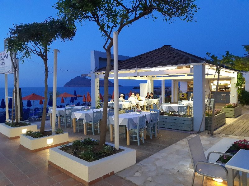 Melina Restaurant