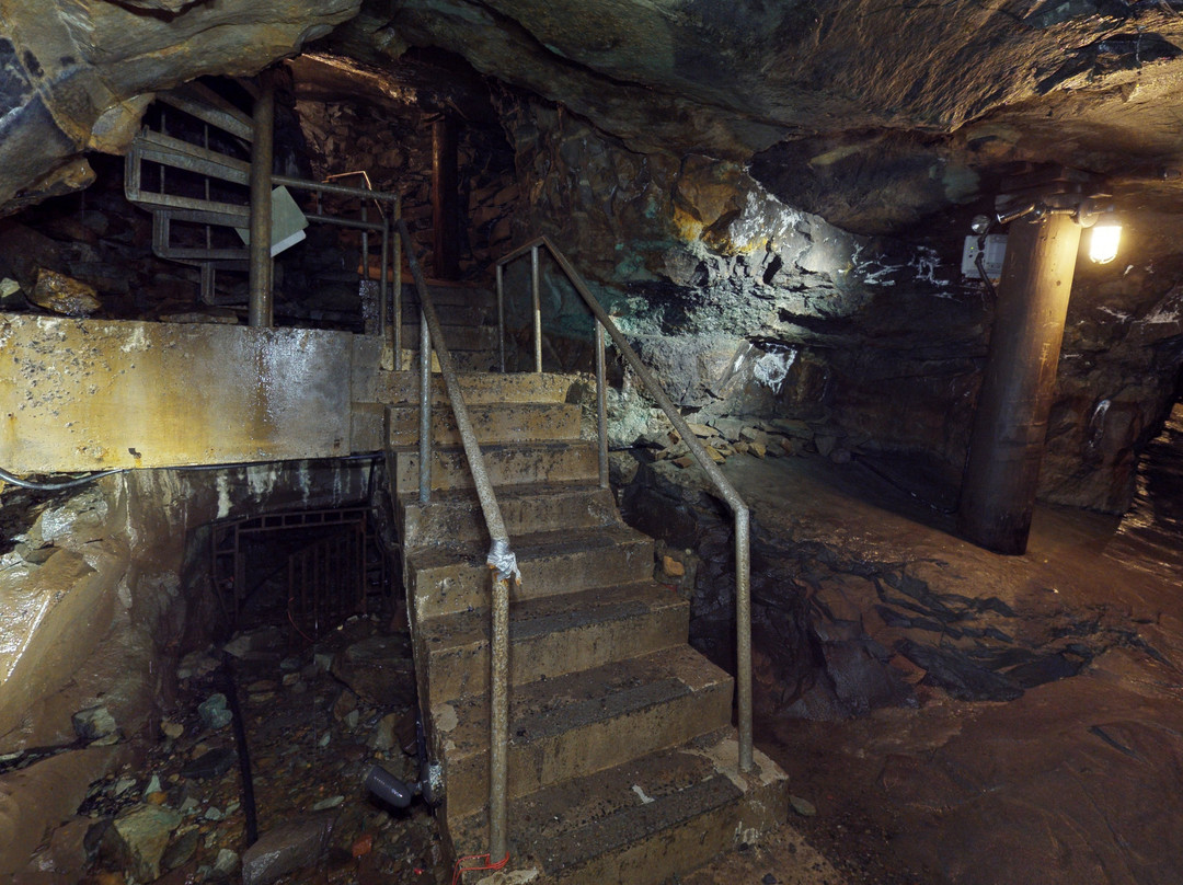 Old New Gate Prison & Copper Mine-East Granby必去景点