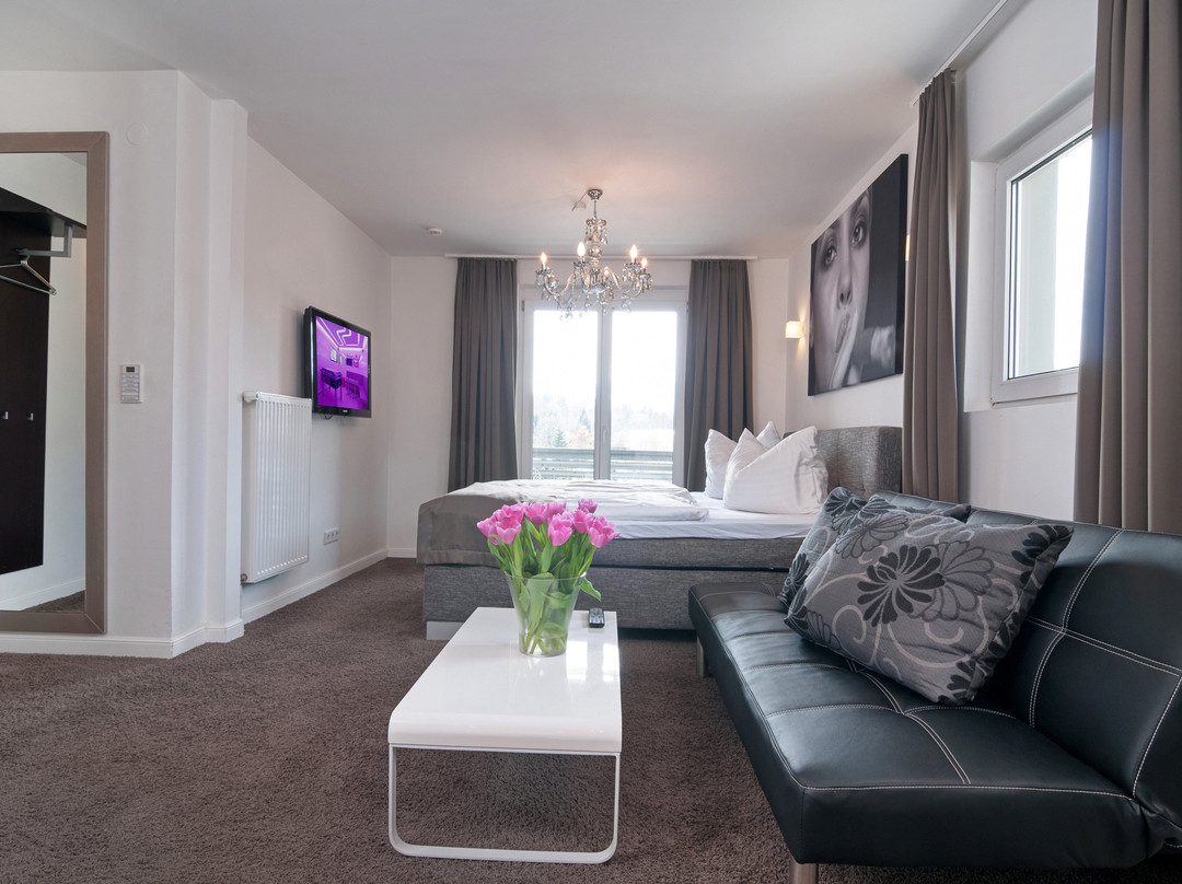 Motel Checkin-24主图