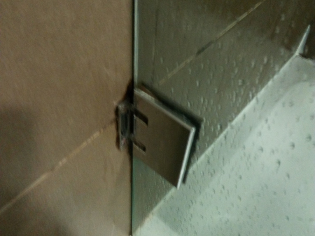 Iberik Rocallaura Balneari主图