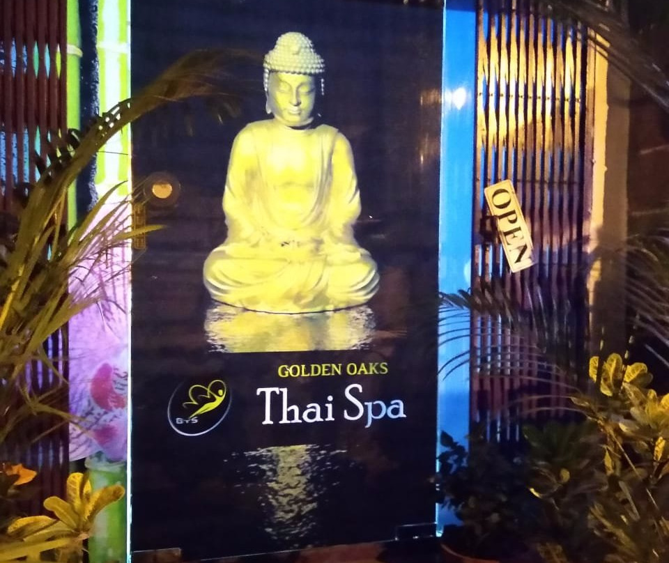 Golden Oaks Spa & Massage景点图片