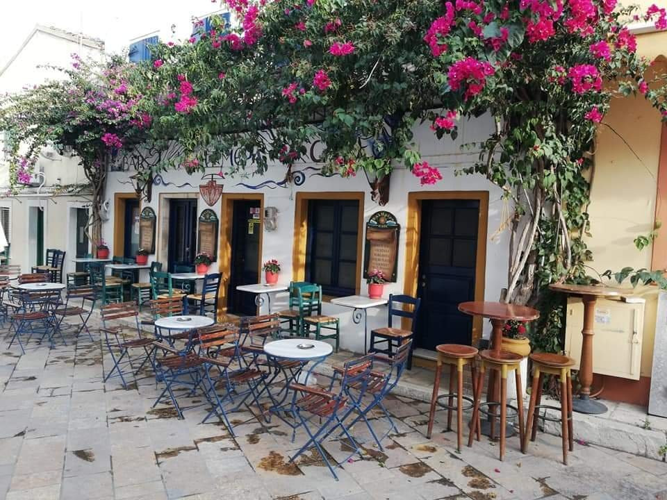 Mpogdanatika旅游景点-Cafe Kalimera