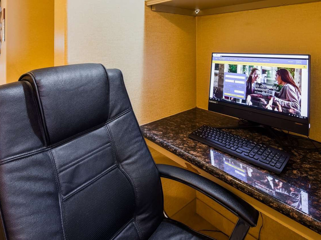 Best Western Franklin Town Center Hotel & Suites主图