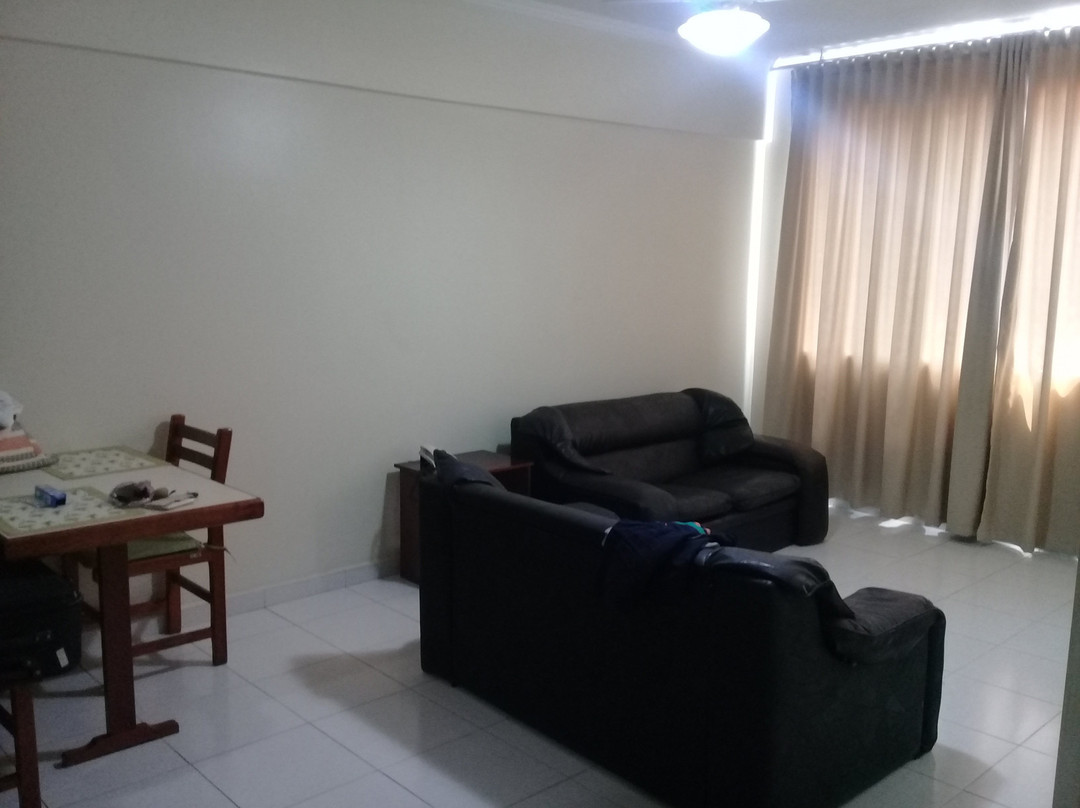 Carina Flat Hotel主图