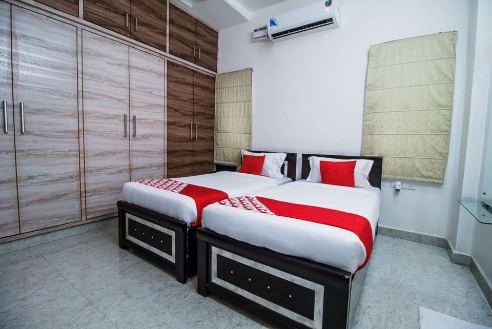 OYO 14731 Hallmark Inn Kukatpally主图