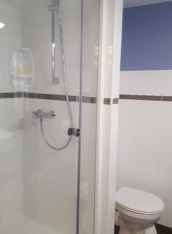 勒曼艾斯酒店主图