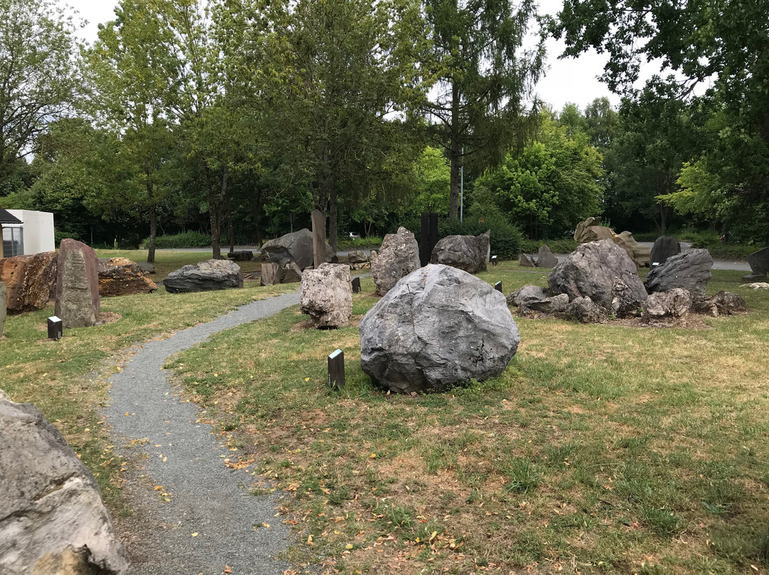 Kristallhöhle Kubach-Weilburg必去景点