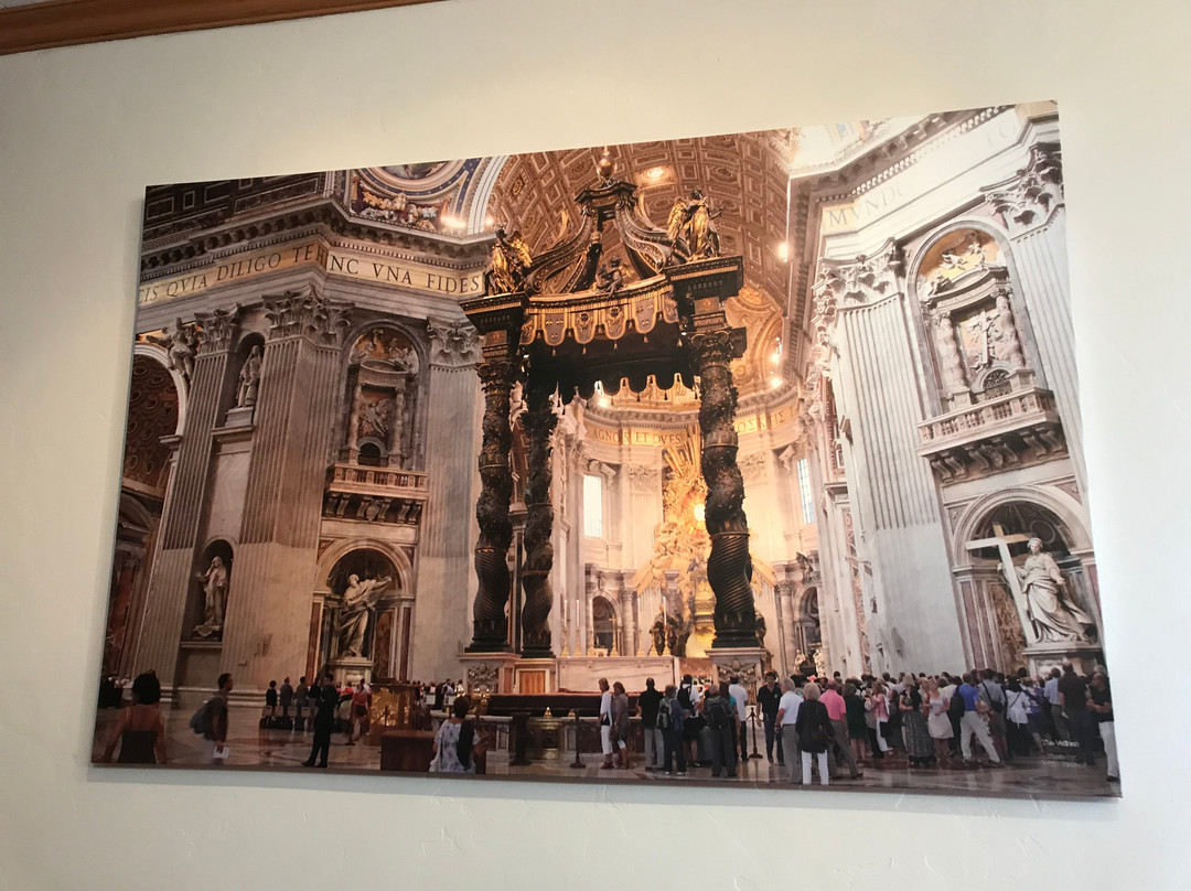 Zions Most Wanted Hotel主图