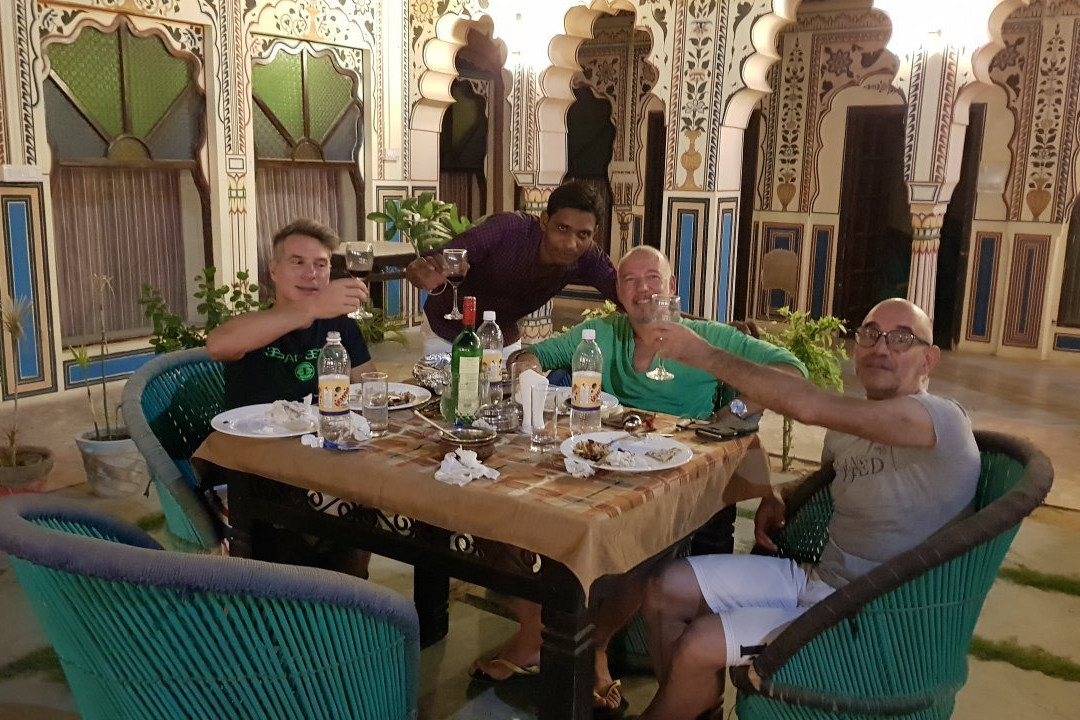 Hotel Shahi Palace主图