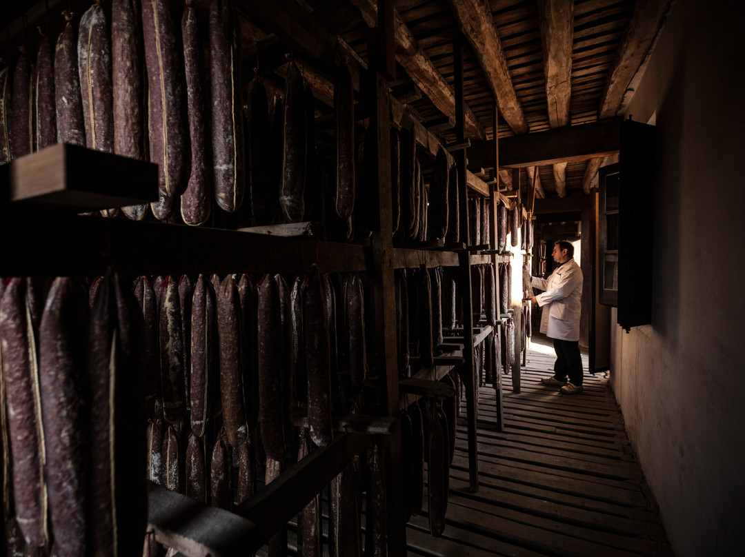 Casa Riera Ordeix S.A.-维克必去景点