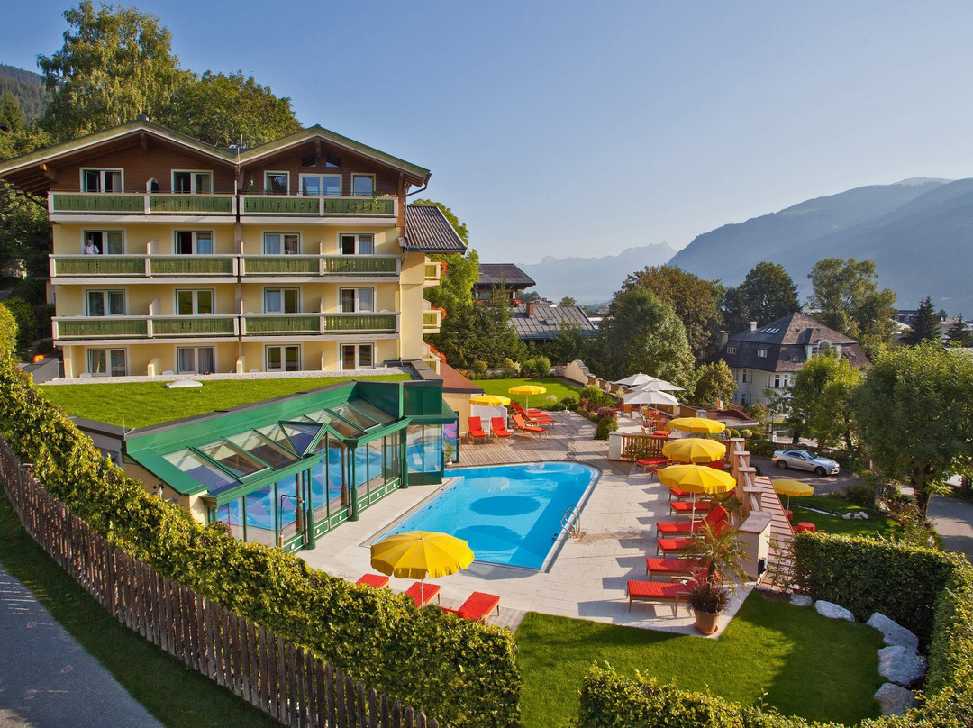Hotel Berner Zell am See主图