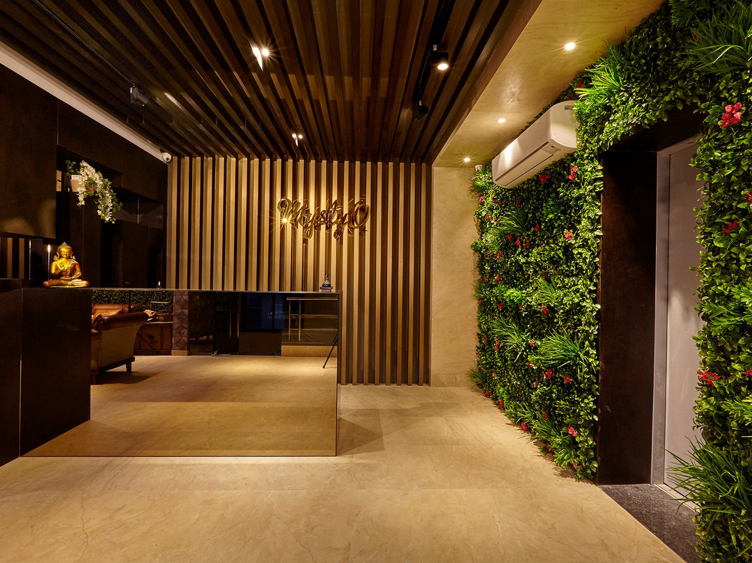 Lavale旅游景点-Mystyq The Spa