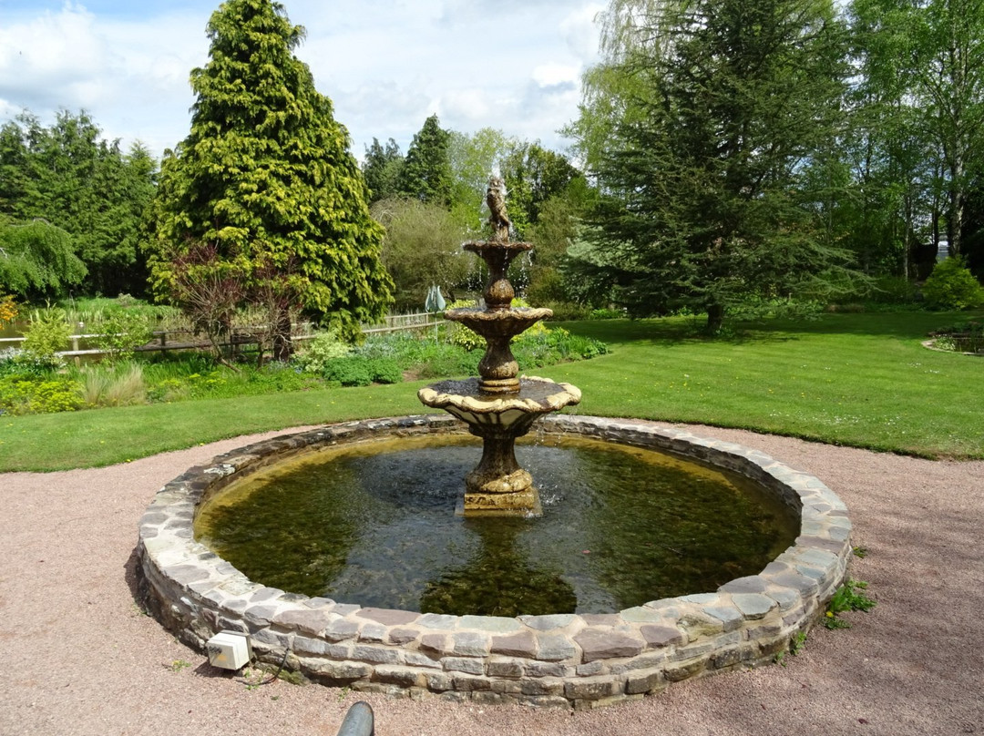Kenchester Water Gardens景点图片