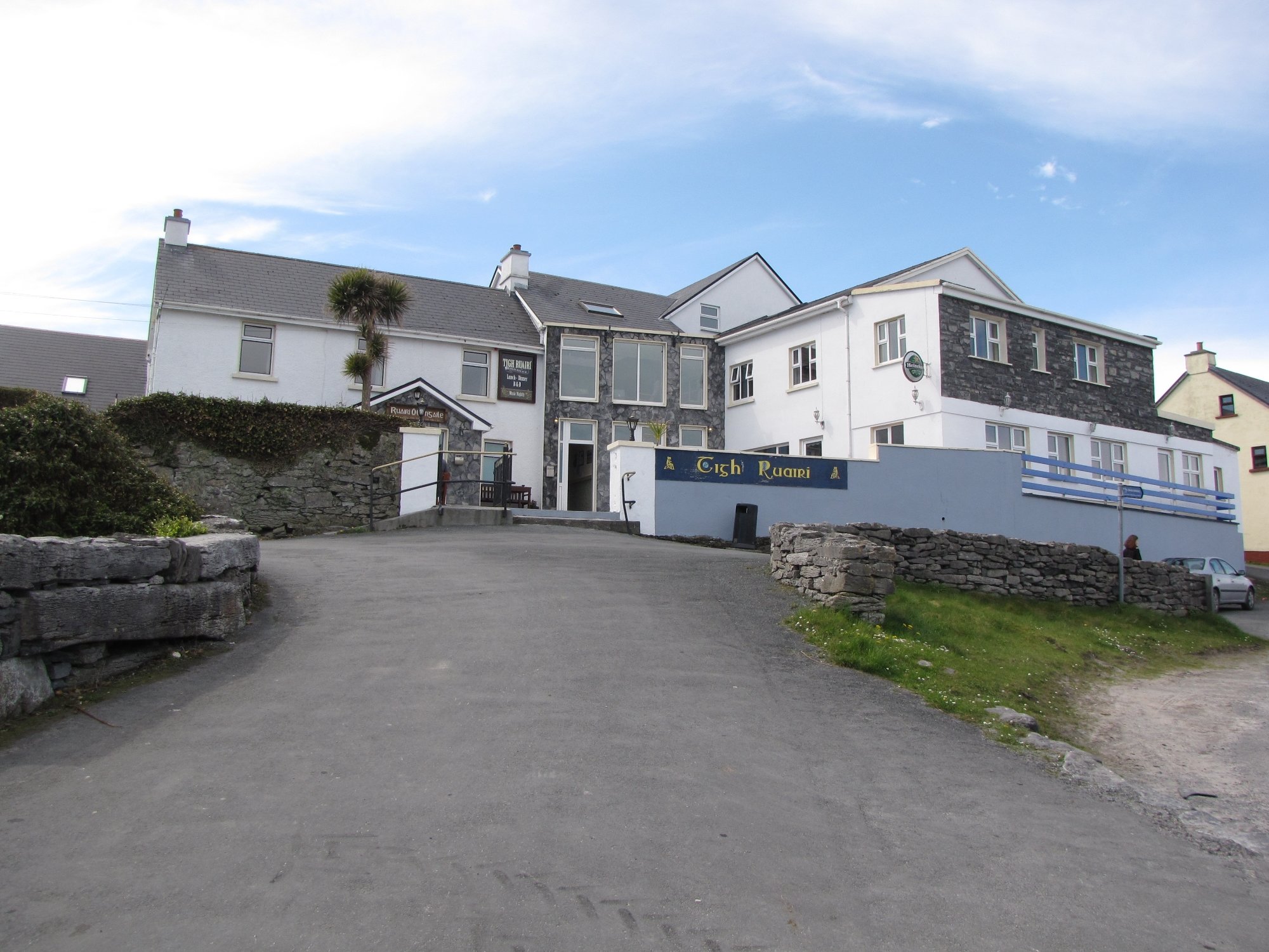 Tigh Ruairi (Roary's)-浴室