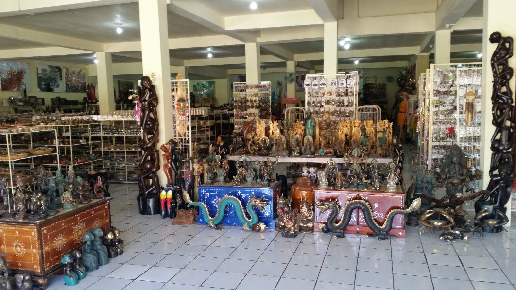 Bayan Lombok Handicraft & Tropical Gift-Senggigi必去景点