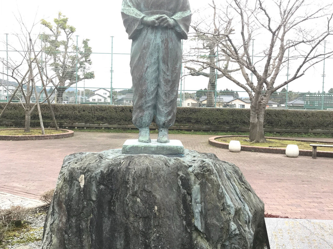 Yasurakani, Statue of Mother-南九州市必去景点