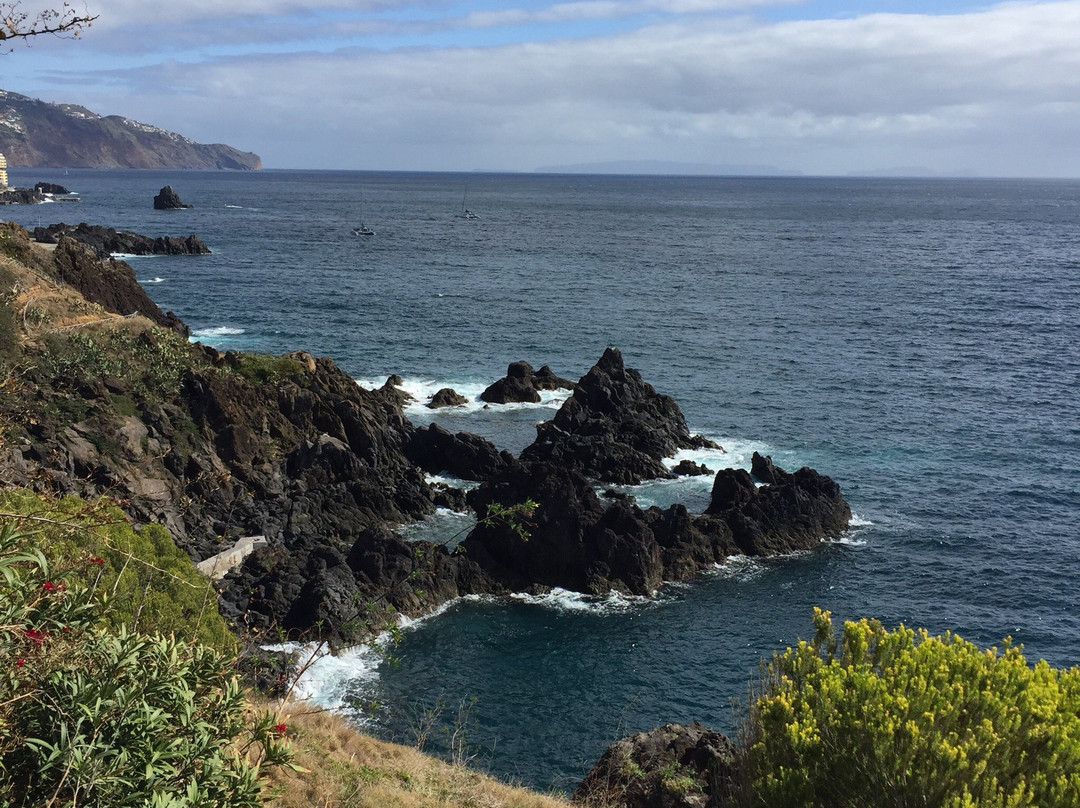 The Câmara de Lobos promenade-马德拉群岛必去景点