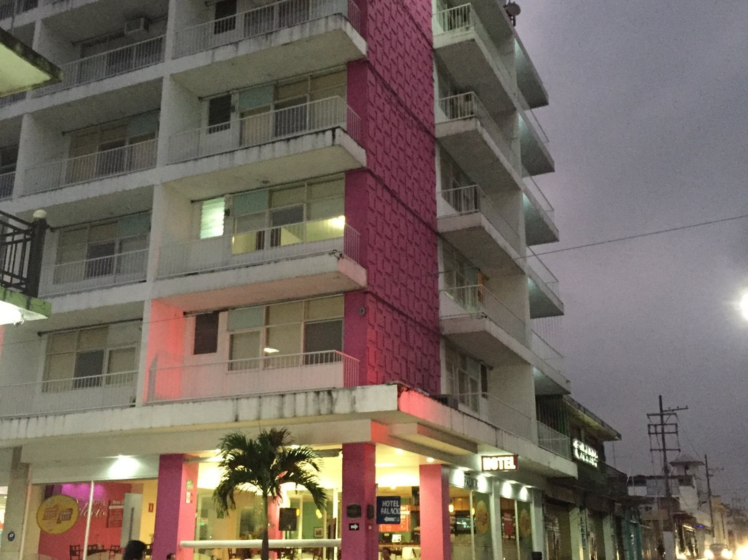 帕拉西奥酒店主图