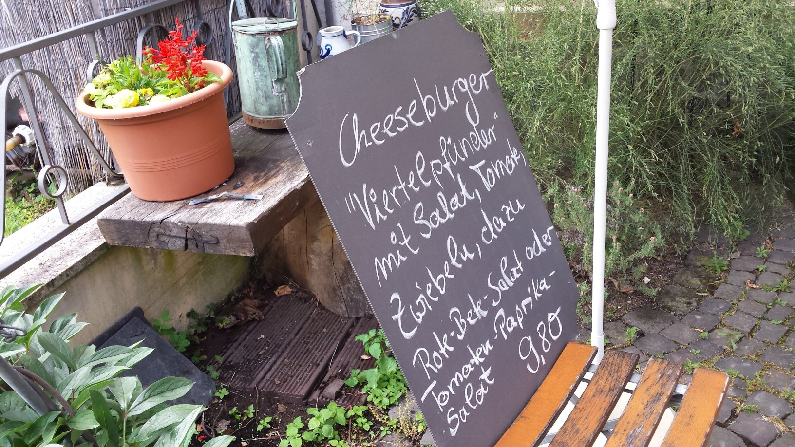 Das kleine Weinhotel-官方