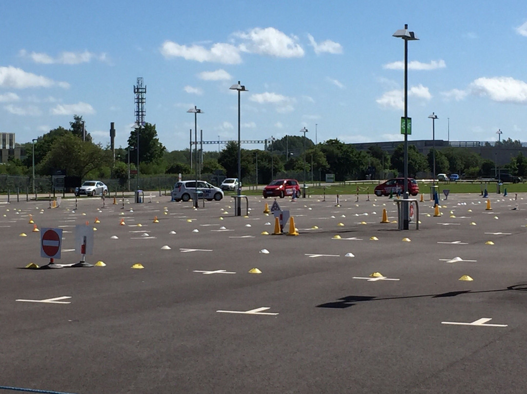 Young Driver-纽伯里必去景点