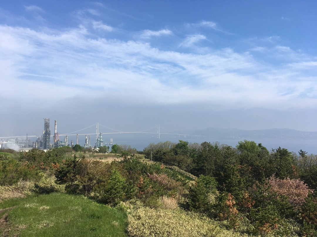 Hakucho Gulf Viewing Platform-室兰市必去景点