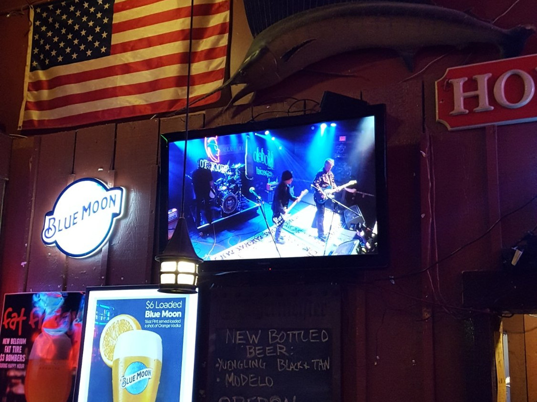 Howard's Club H-鲍灵格林必去景点