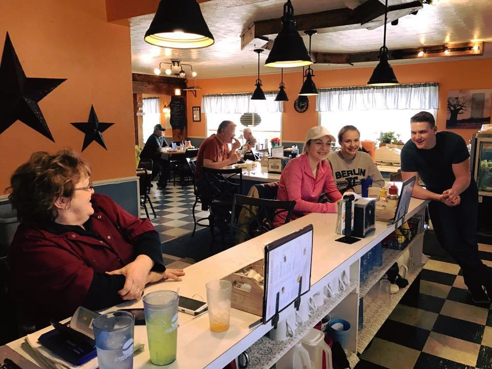 Neshkoro餐馆和美食-B.R. Diner