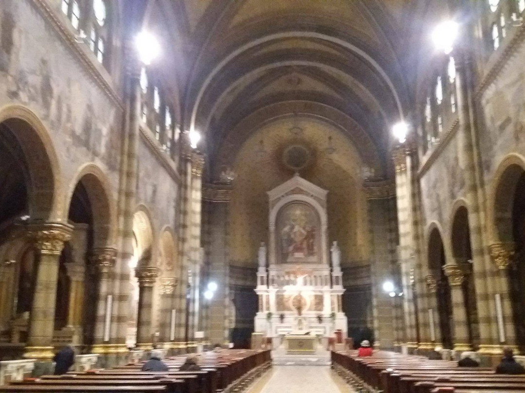 Chiesa Gesu Adolescente景点图片
