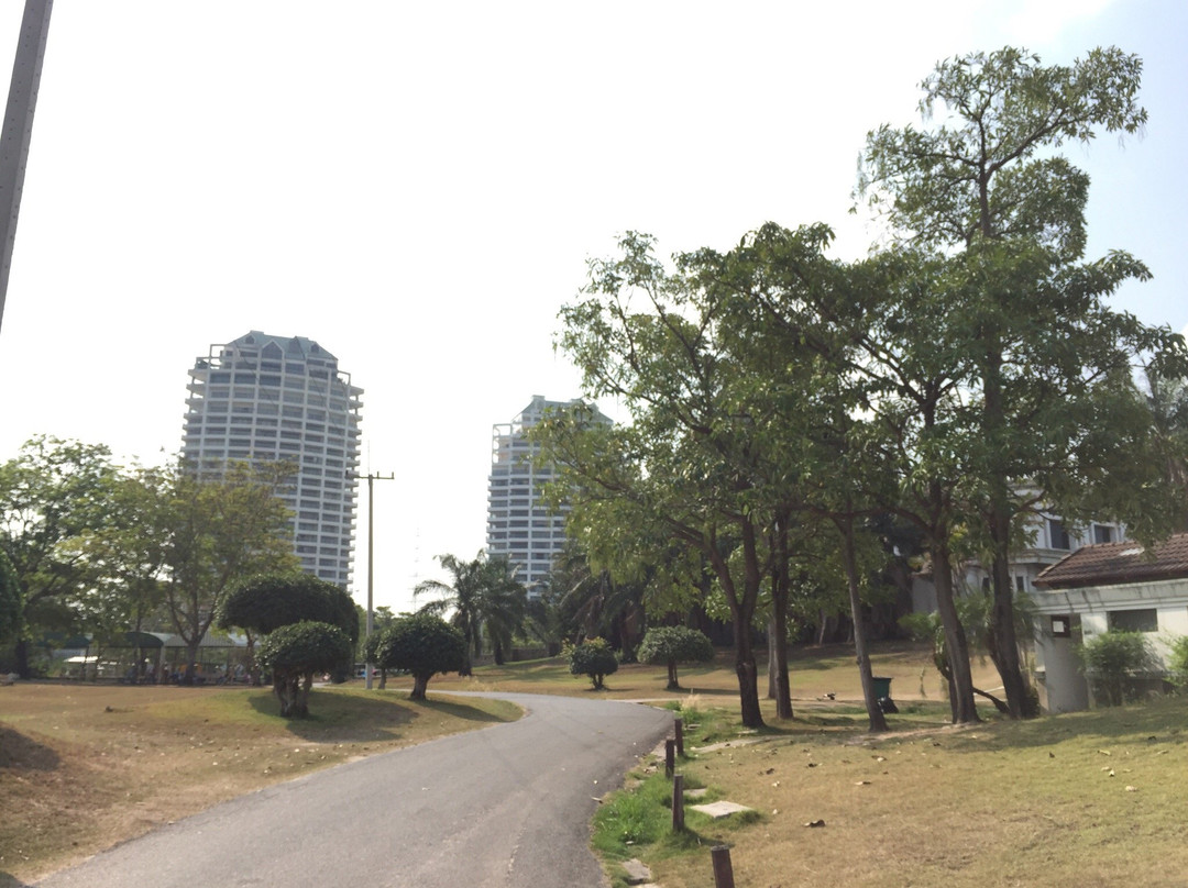 Crystal Bay Golf club-是拉差必去景点