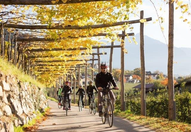 Sissi Tours-梅拉诺必去景点