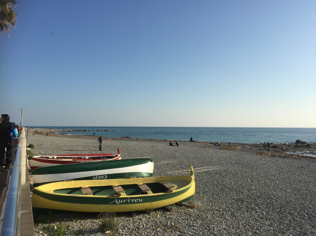 Spiaggia di Latte-文蒂米利亚必去景点