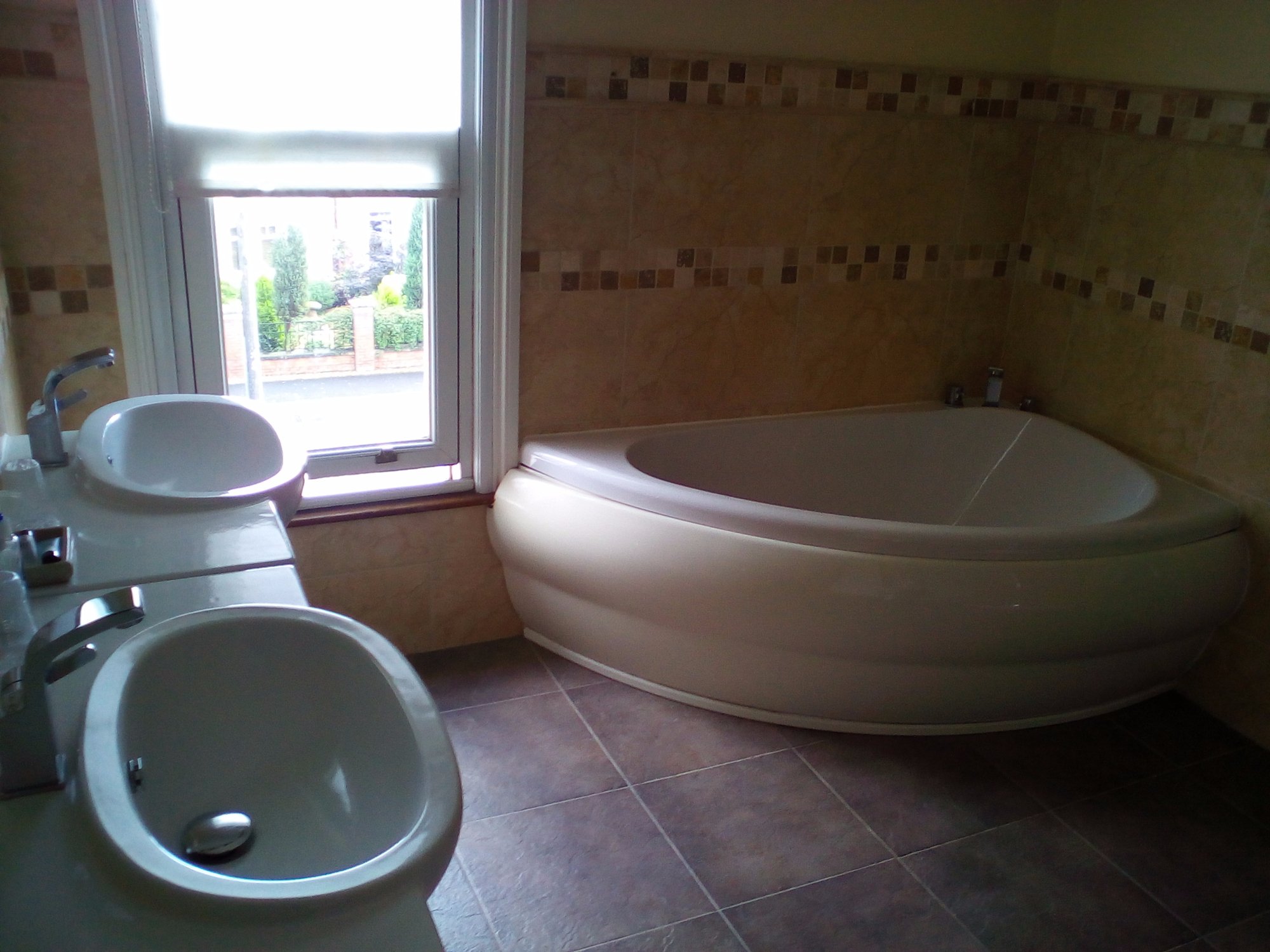 The Croft Guest House-浴室