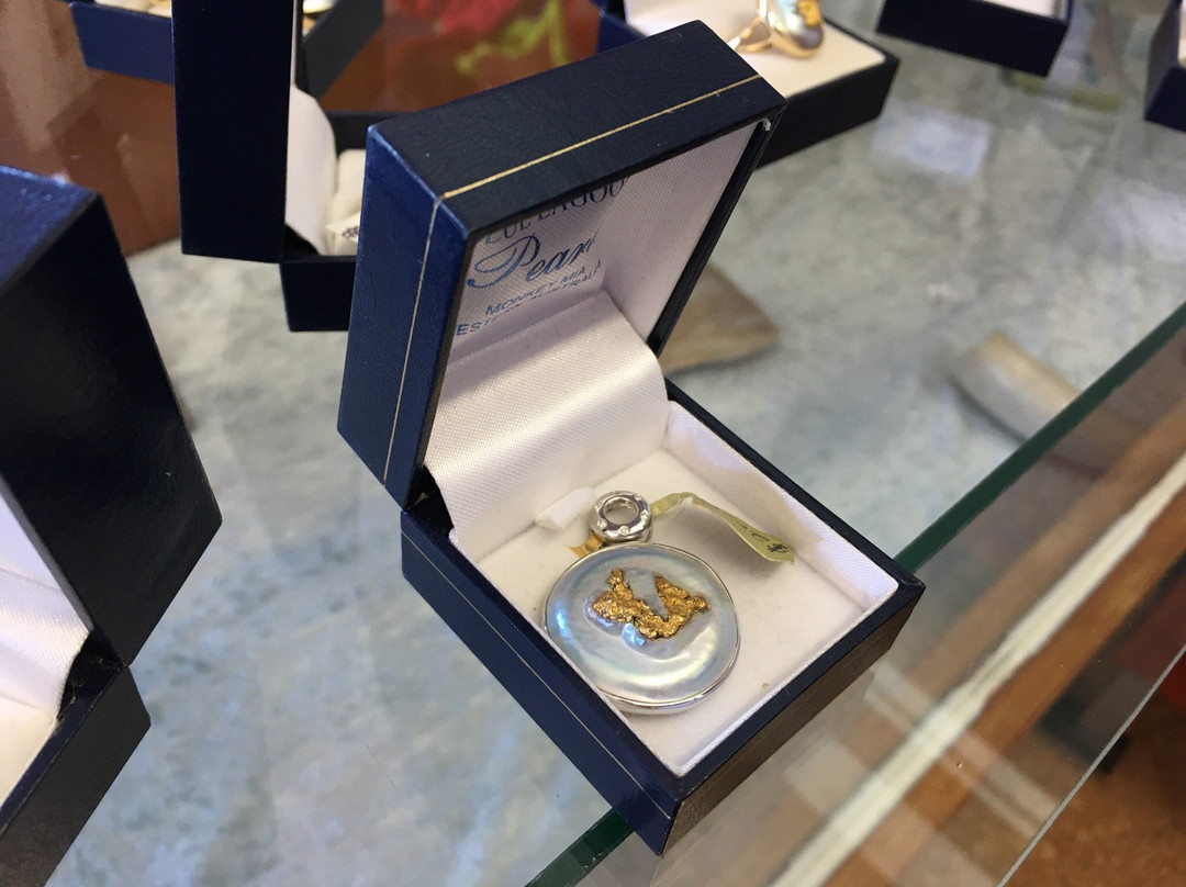 Blue Lagoon Pearl Shop-德纳姆必去景点