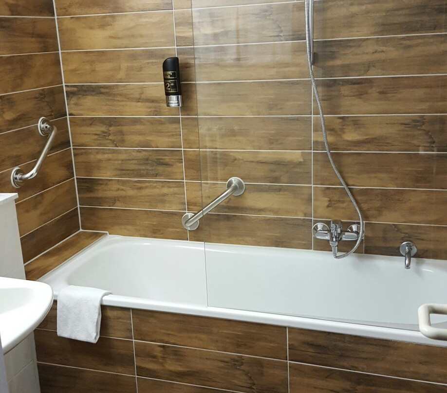 蒙蒂阿尔酒店主图