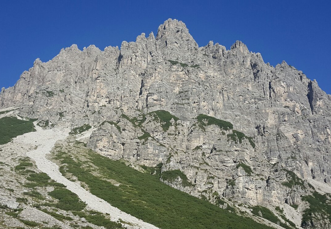 Rifugio Alpino Flaiban Pacherini景点图片