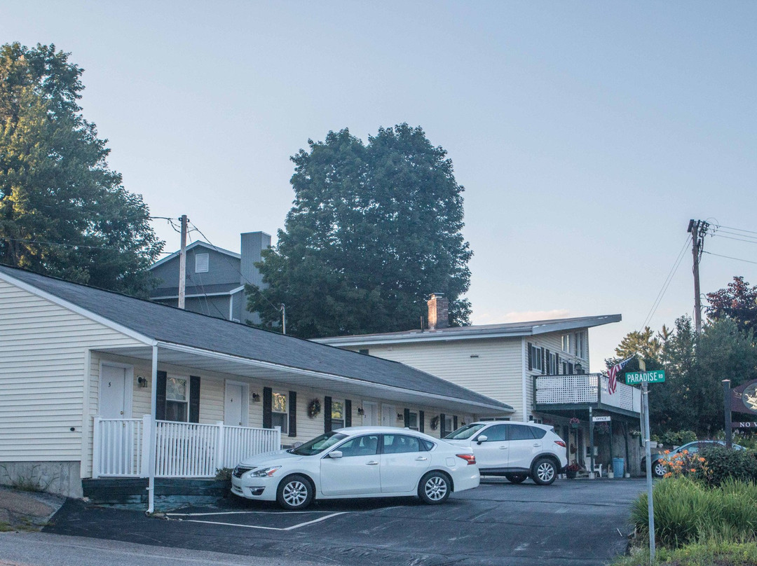 秋风小屋汽车旅馆主图