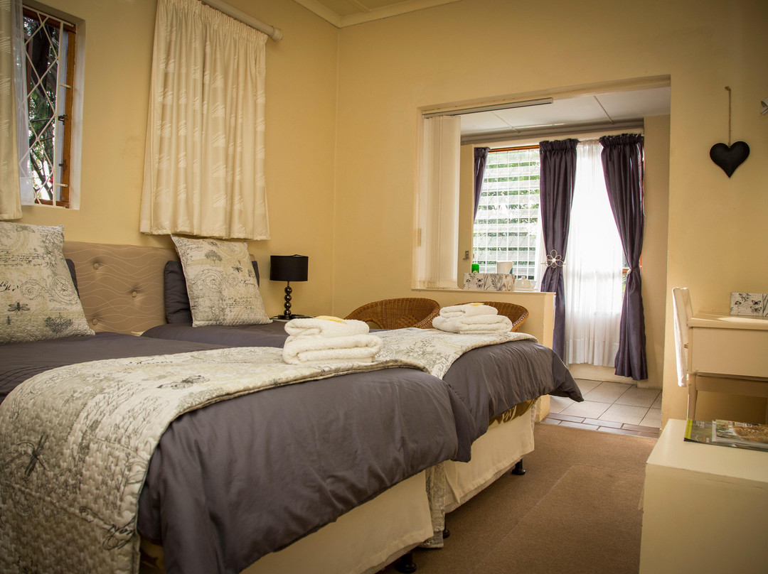 Sunbird Guest House主图