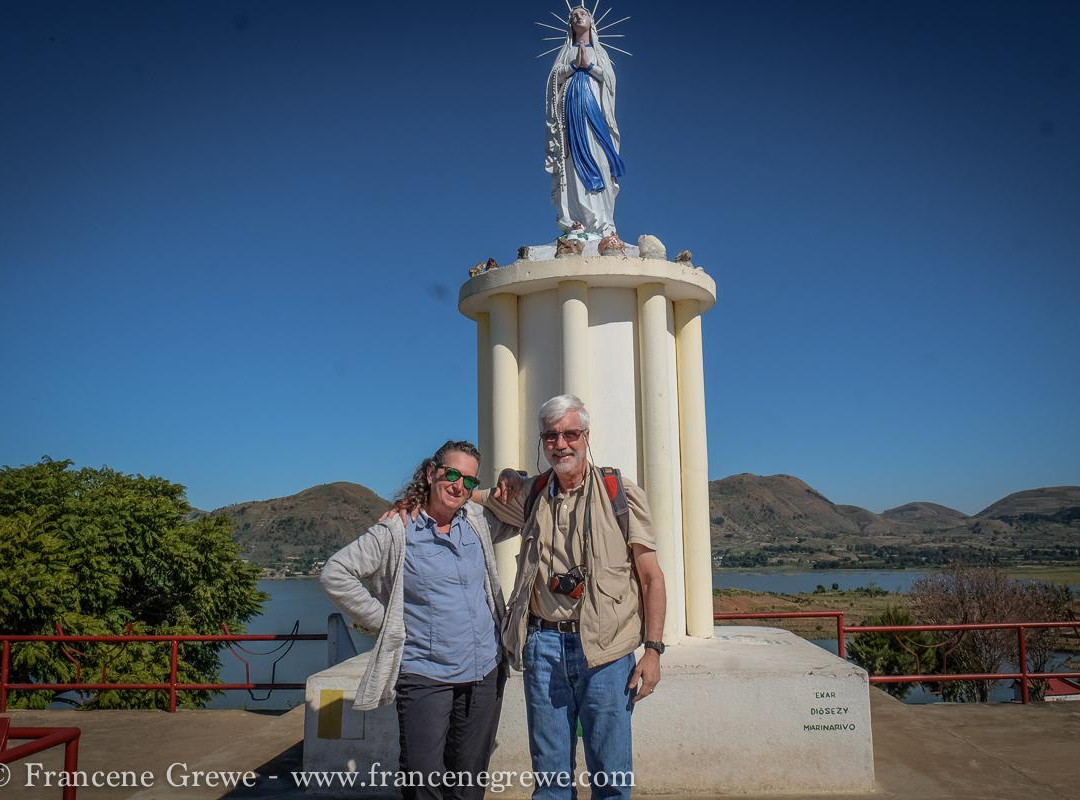 Ilot de la Vierge-Ampefy必去景点