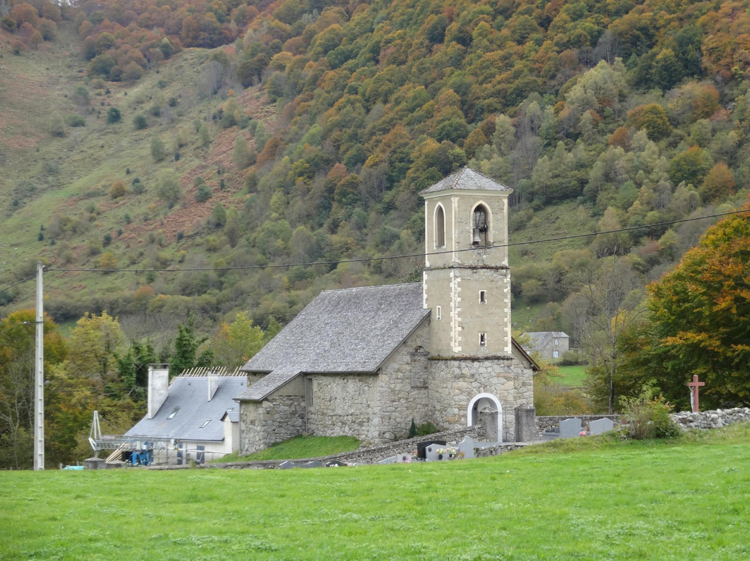 Estaing旅游景点-Eglise Saint-Jean-Baptiste.
