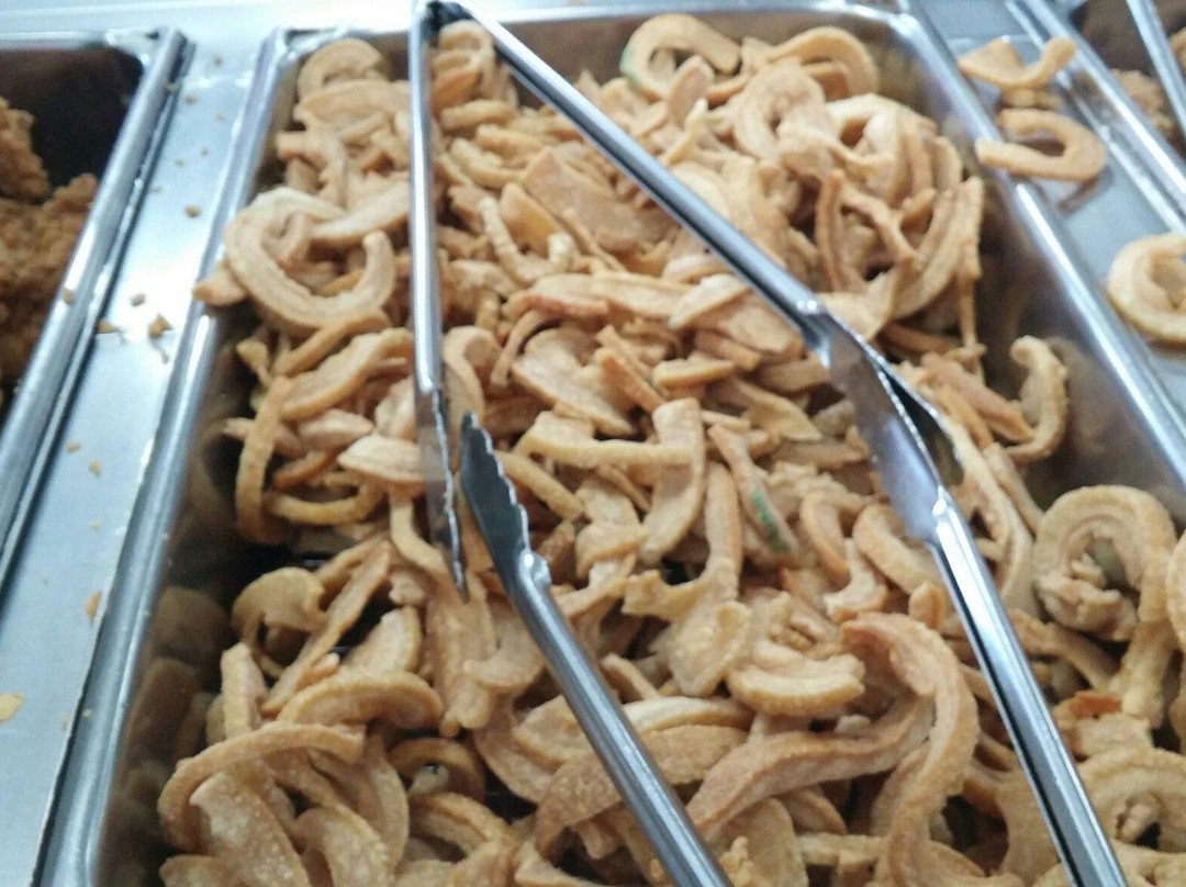 Lyons餐馆和美食-Chatters Restaurant