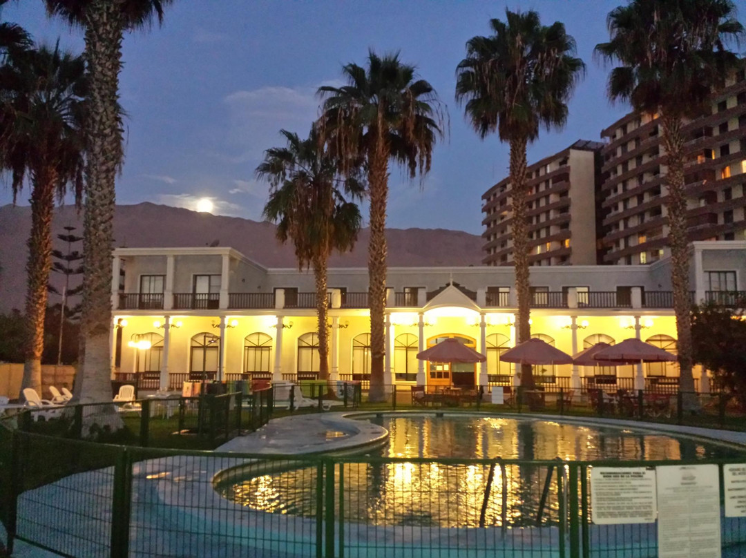 Pozo Almonte酒店住宿-Hotel Granaderos