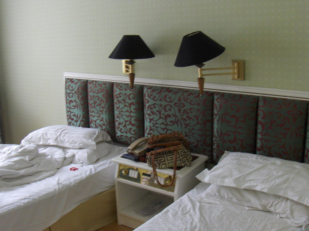 五一国际酒店主图