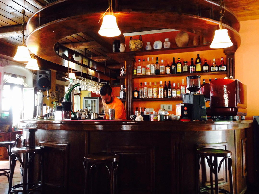 The Garden Cafe & Cocktail Bar
